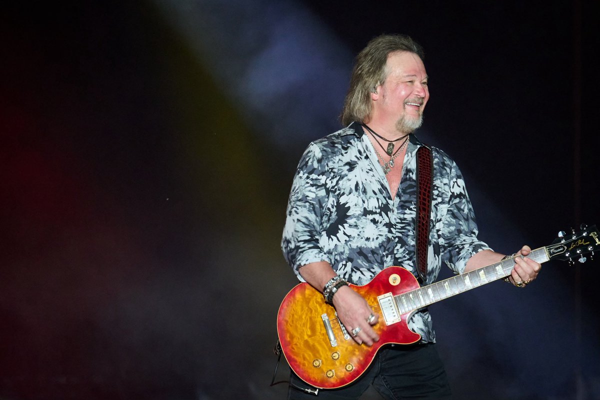TraceAdkins (@traceadkin73466) on Twitter photo 