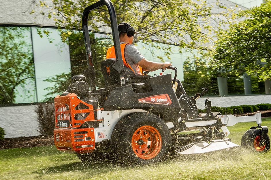 Ready to Be Blown Away? Book your FREE 1-hour demo of a Bobcat today
Feel the power, test the precision, and experience the speed that’s making Bobcat the fastest-growing zero-turn brand in the UK. Once you try it, you won’t want to mow with anything else.
bobcatmowersuk.co.uk/bobcat-mower-d…
