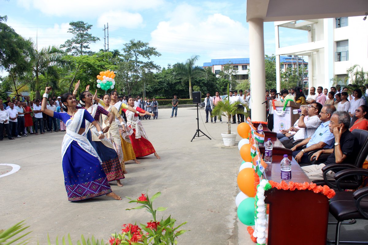 JmchOfficial's tweet photo. The program included fervent rendition of the Rasthra Gaan, recitiation of patriotic poems, song and dance by students, nurses n staff of JMCH. https://t.co/C5eZ9yOJ4q