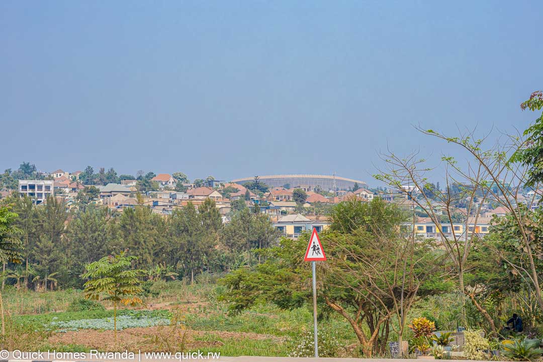 🌟 Prime Plot| Nyarutarama
Zoning C1(1,176 sqm)|P1(359 sqm)|W1(286 sqm) Ideal for prime projects
• Green Hills &amp; Wellspring –1 min
• Kigali Heights &amp; RDB -5 min
• Convention Centre &amp; Radisson Blu –5 min
• Golf Course –5 min

Price: 600,000,000 RWF
📞 +250 788 441 844