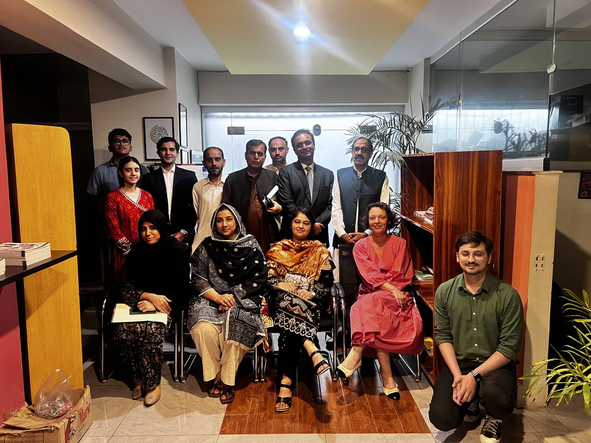 gdpakistan's tweet photo. 📍Islamabad
GDP held a one-day training for civil society members on @UN  Special Procedures, led by Advocate Syed Miqdad Mehdi, with the support of @FranceinPak 
Participants gained insight into the workings of these mechanisms, including their use of country visits, thematic reports, communications with states, and stakeholder engagement. The session also highlighted how civil society can effectively collaborate with these mechanisms to document violations, provide expert input, and advocate for actions that uphold international human rights standards.
#HumanRights #UNSpecialProcedures #CivilSociety #Advocacy #Pakistan #FrenchEmbassy #RightsMatter #CapacityBuilding #GDP #CapacityBuilding

@CRCAsia @NCRC_Pakistan @mohrpakistan @UNICEF_Pakistan @UNHumanRights @UNICEF