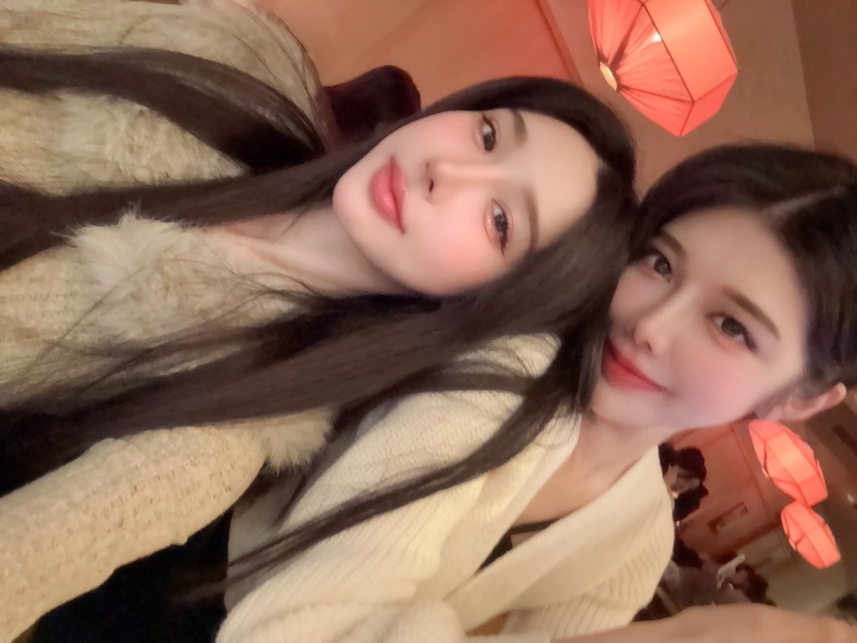 世界那麼大 能遇見都是福氣☺️

🦄𝐋𝐈𝐍𝐄 
https://t.co/PknRXEsfW1  
💋𝐉𝐤𝐟𝐚𝐜𝐞 
https://t.co/43benMNQjq https://t.co/aK8sBgWPNX