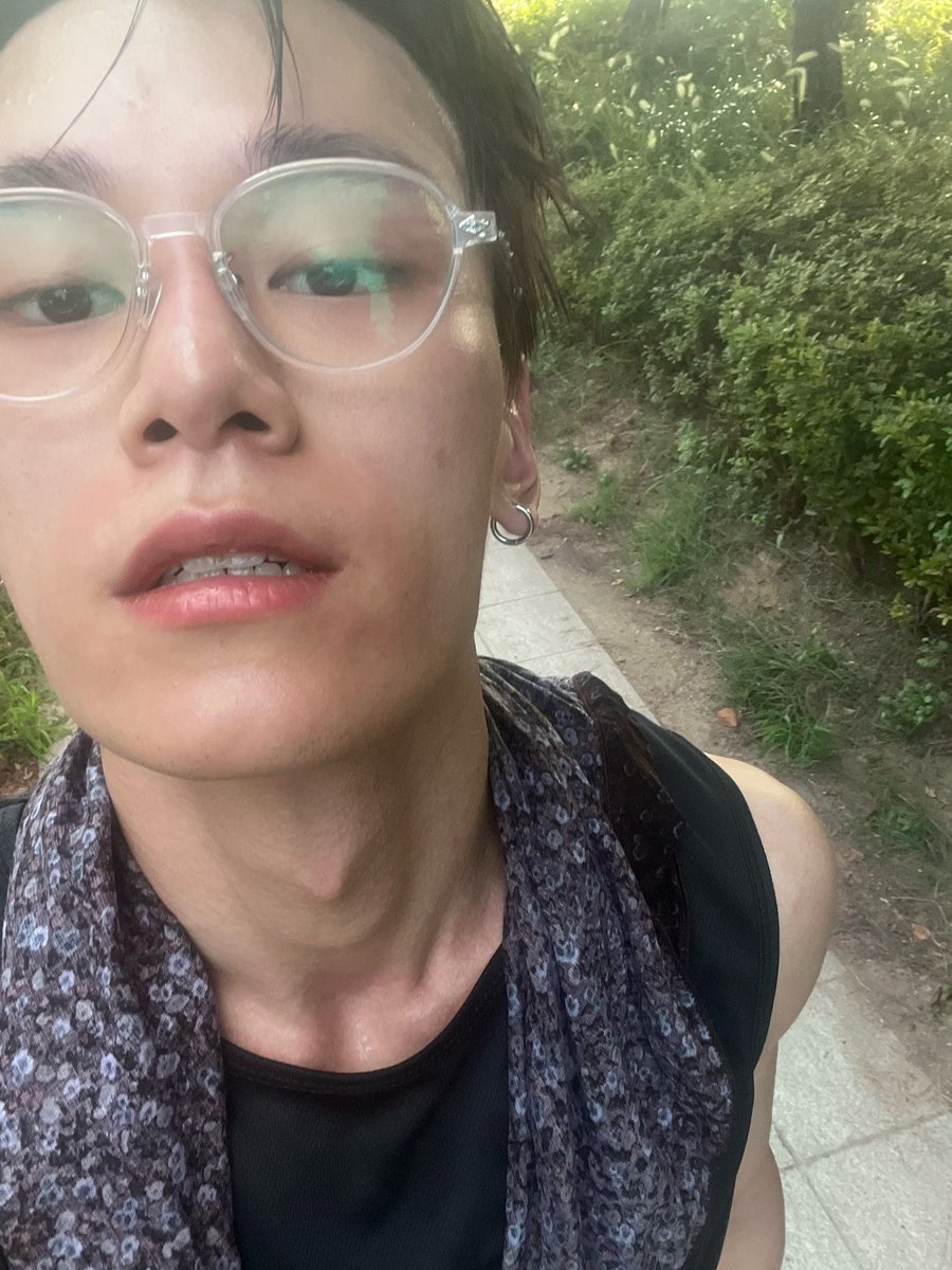 igotwodays's tweet photo. #chawoomin bare face >>>>>>>>>> https://t.co/4je3CGSOEh