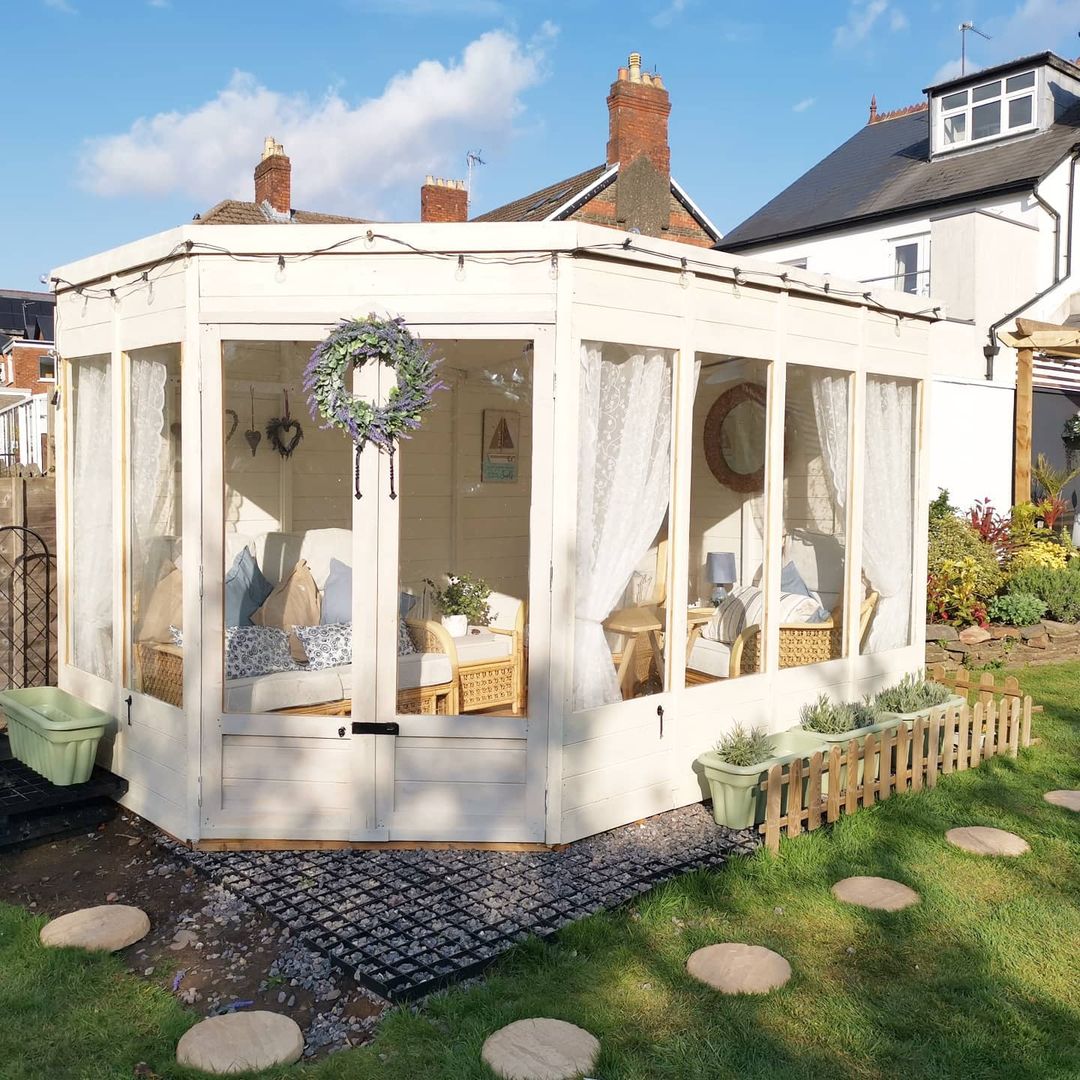 BillyOh (@billyohcom) on Twitter photo Weekend vibes are in full swing - and weโre dreaming of cosy corners and sunshine! โ๏ธ๐ญ
billyoh.com/renna-summerhoโฆ Weekend vibes are in full swing - and weโre dreaming of cosy corners and sunshine! โ๏ธ๐ญ
billyoh.com/renna-summerhoโฆ