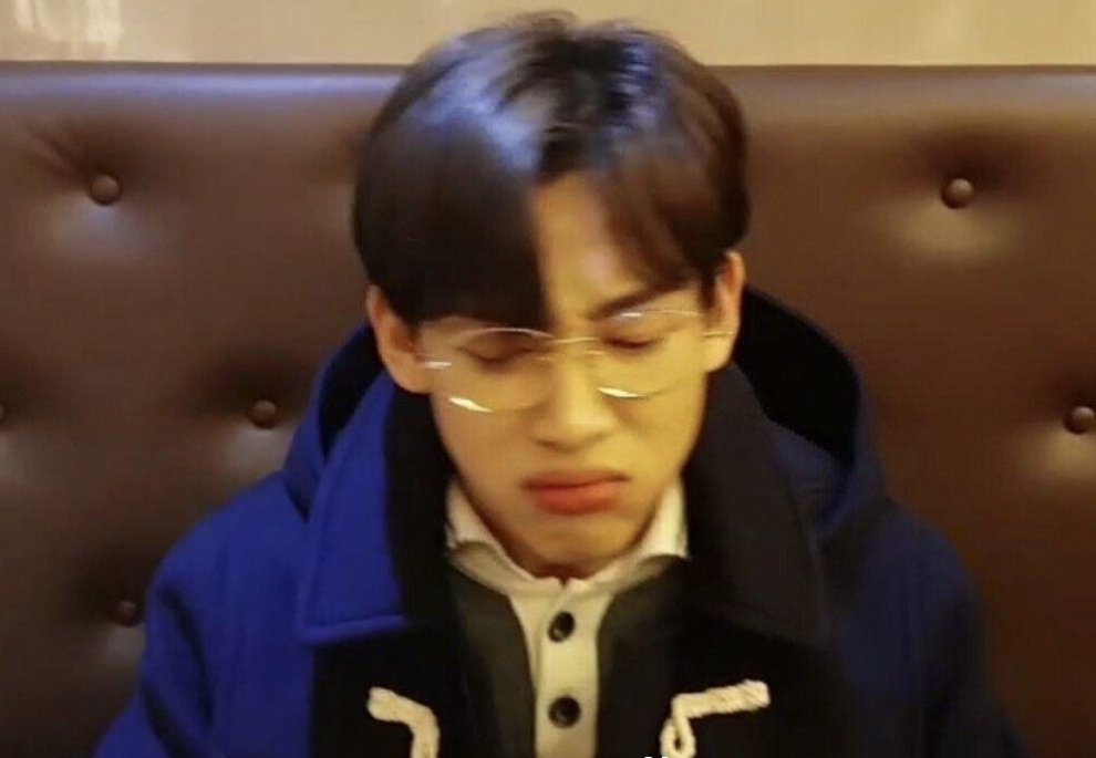 __________MB_'s tweet photo. “ ขี้งอนมานี่มา ” 
.
.
ไม่ปาย หนูจะโกดหม่ามี้เป็นปีๆ🙁 https://t.co/vzcp8crZ4J