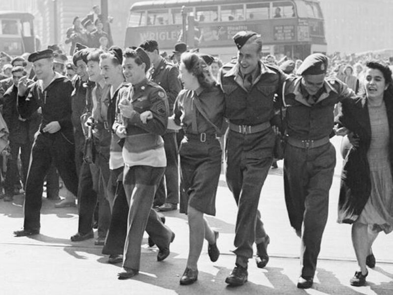 Stowmarket Town Council (@stowmarkettc) on Twitter photo Today (15 Aug 2025), join us for a service marking the 80th Anniversary of Victory over Japan Day.
๐ 11am
๐ Memorial Gates, Recreation Ground, Stowmarket
Hosted by <a href="/StowmarketTC/">Stowmarket Town Council</a> & <a href="/PoppyLegion/">Royal British Legion</a>.
Learn more ๐ ve-vjday80.gov.uk/vj-day/ Today (15 Aug 2025), join us for a service marking the 80th Anniversary of Victory over Japan Day.
๐ 11am
๐ Memorial Gates, Recreation Ground, Stowmarket
Hosted by <a href="/StowmarketTC/">Stowmarket Town Council</a> & <a href="/PoppyLegion/">Royal British Legion</a>.
Learn more ๐ ve-vjday80.gov.uk/vj-day/
