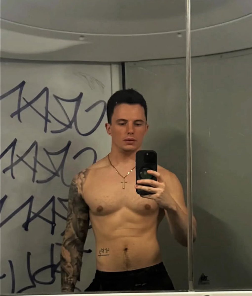 Amazing to meet you all! 

Only been on X for a day now and people are so friendly!!

How are we all?