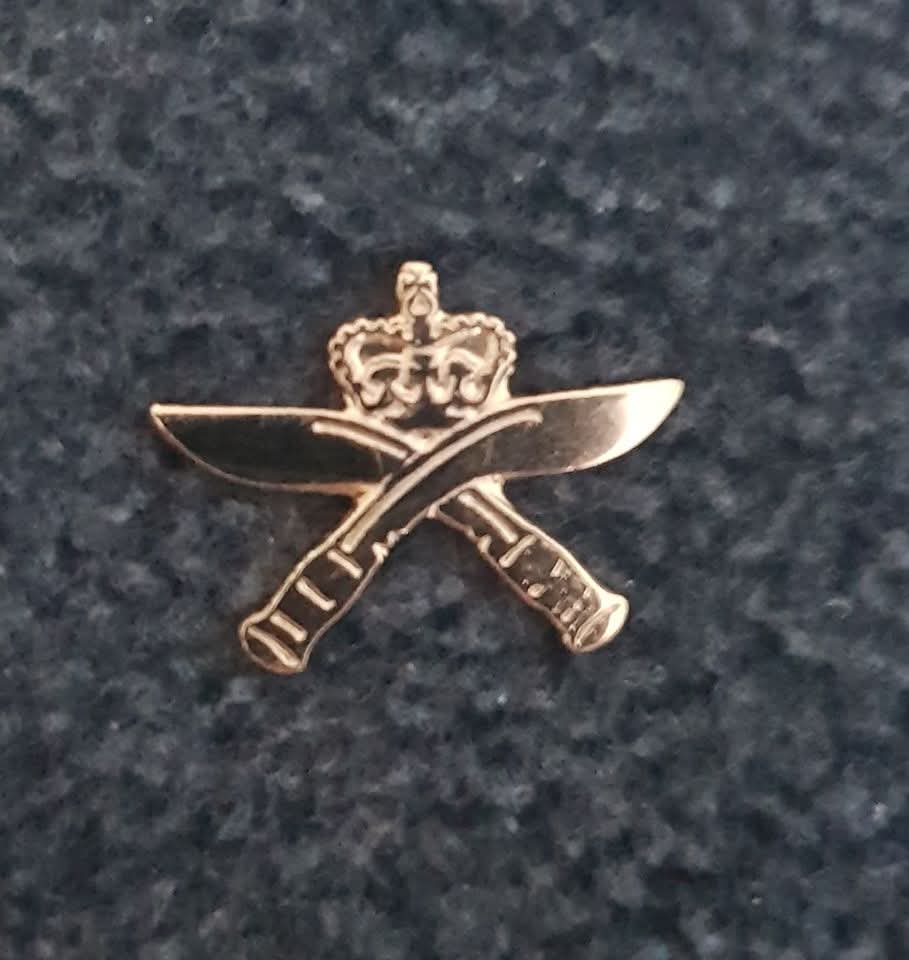 Remembering my Grandfather today who fought in Burma. I always wear the insignia of the Ghurka Regiment on moments of remembrance . If it wasn't for one of these guys, I wouldn't be here.

A Ghurka saved my Grandfather's life, in Burma during WW2.
#VJDay80