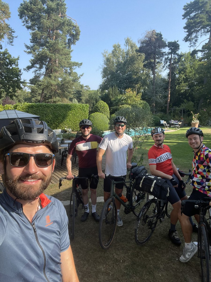 Charlie Taylor tweet media