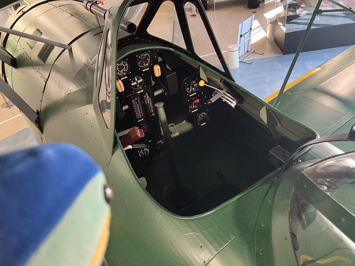 ブリ、零式水上観測機だよ
紫雲とかが増えてきて倉庫の肥やしになってる提督が多いらしいね