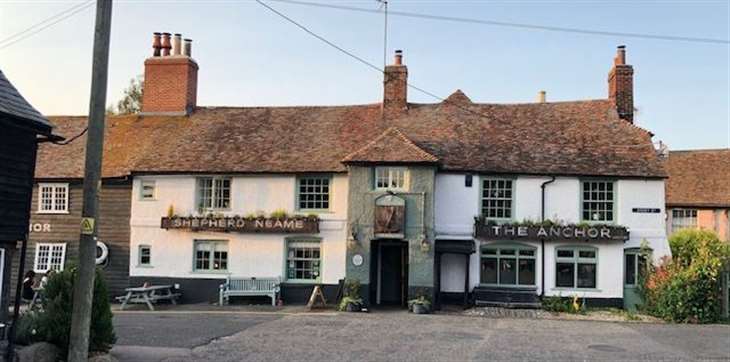 Secret Drinker received a warm and wet welcome when he entered this 300-year-old pub 🍻

Full story: kentonline.co.uk/secret-drinker…
