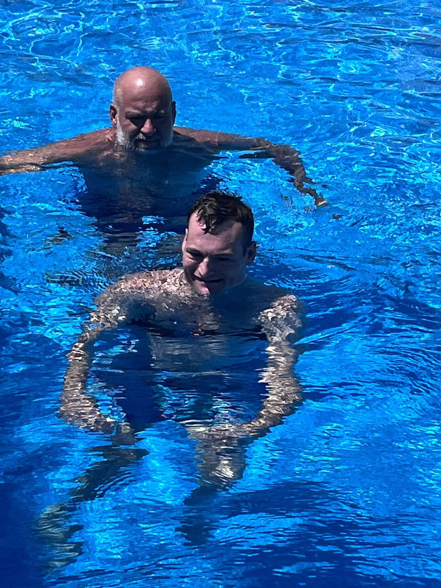 3 day warning! I might go to the Europa Pool or 1 of our many beaches or the GASA pool or might just be leaving home, if that’s ok 🤪 &amp; I’m taking my “normal” dad &amp; told him to not 💩 or 🤮 in the water, cause u know these old, bearded, bald yanito viejos can’t control their 💩