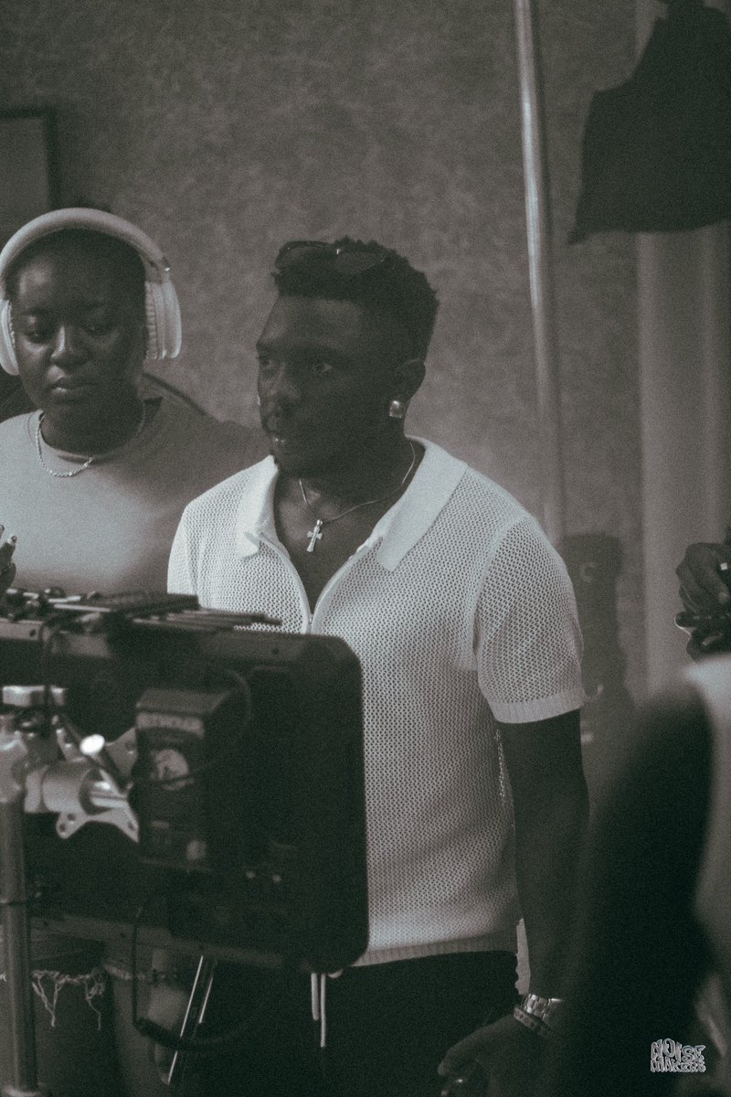 Source_v's tweet image. I recently directed one the most trending music video in Nigeria right now for @datsboichase you should check it out. 😎