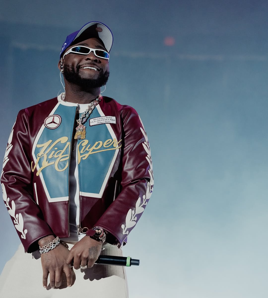 5iveAliveWT's tweet photo. “We are excited to partner with The Connect Nation and Africa Centre... and welcome a true global icon, @davido, to Fan Park for an unforgettable evening.” – Stu Ballantyne, President &amp; COO, Rogers Place/ICE District ahead of tonight's show. 💥5️⃣

#5iveAliveTour #the5ivealivetour https://t.co/cpsbXWbeK8