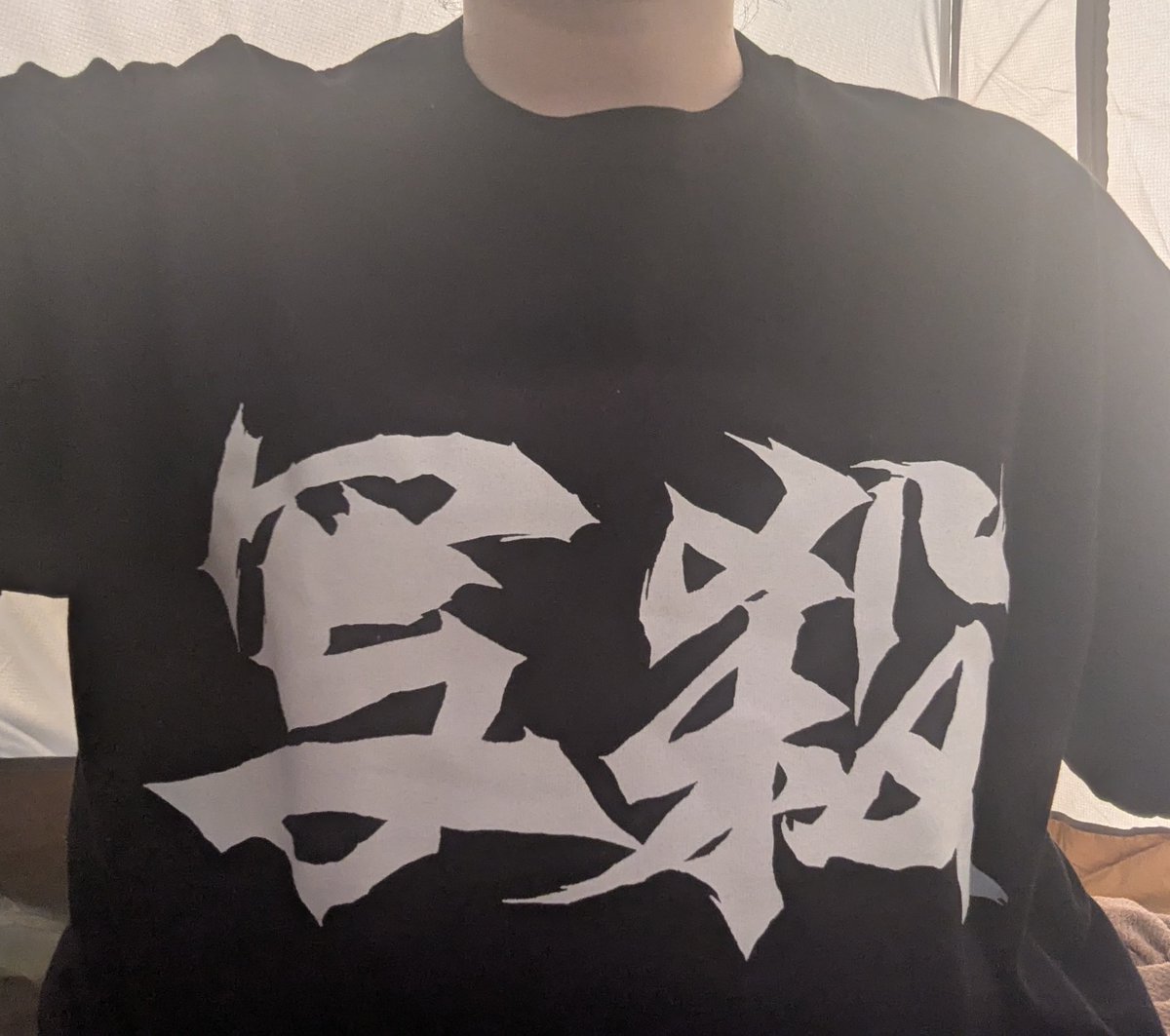 hanjiro13's tweet photo. ライッライッライジングサンッ(残念だったな。俺は元気だ) https://t.co/qR4wP9kHLZ