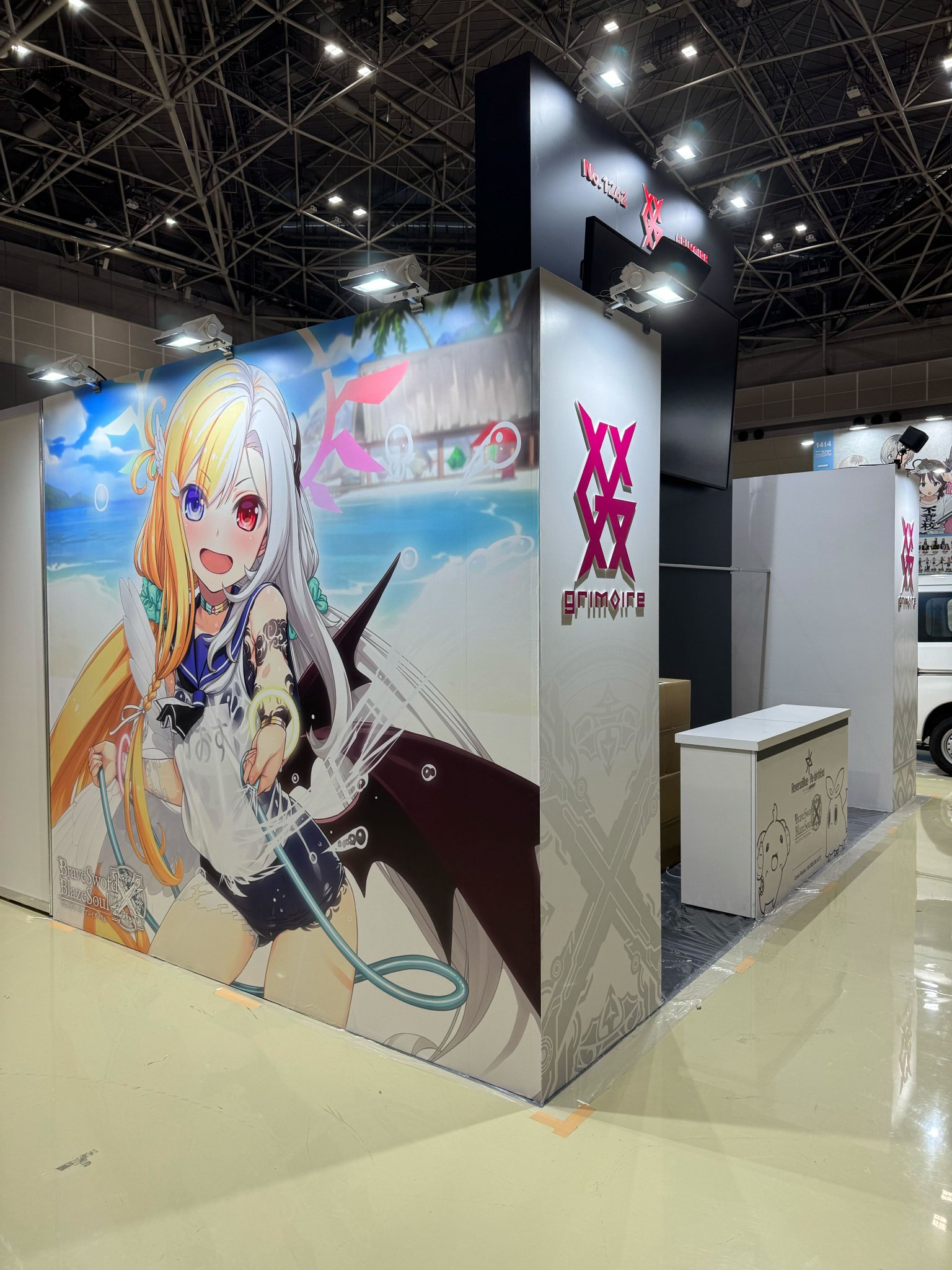 メイシーちゃん　冥土ブルー　ソフビ　減るlove様製 VINYLSで展示していたメイシーちゃんです🖤🩵 #ソフビ #ソフビ