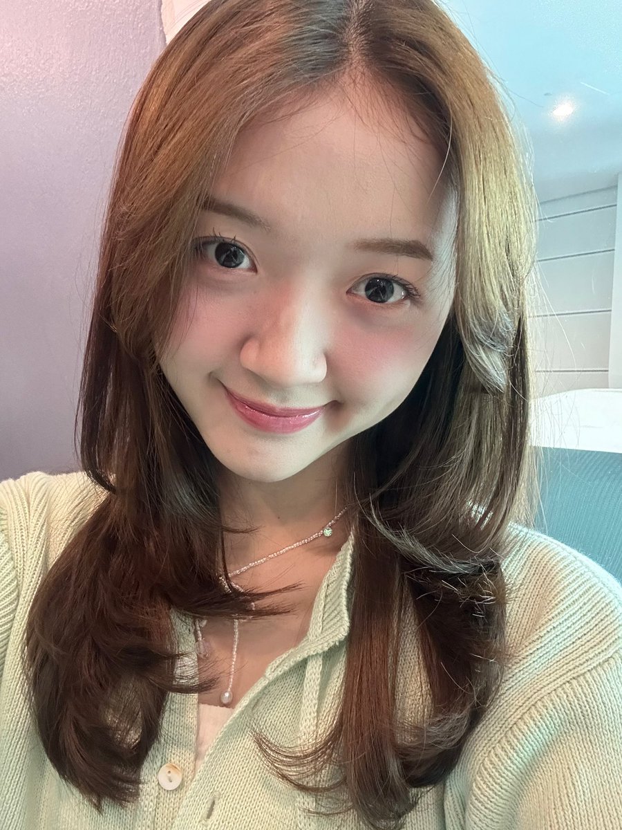 AU_LiaJKT48's tweet photo. sudaaaah di kuala lumpur https://t.co/bJ5yJIkmNW