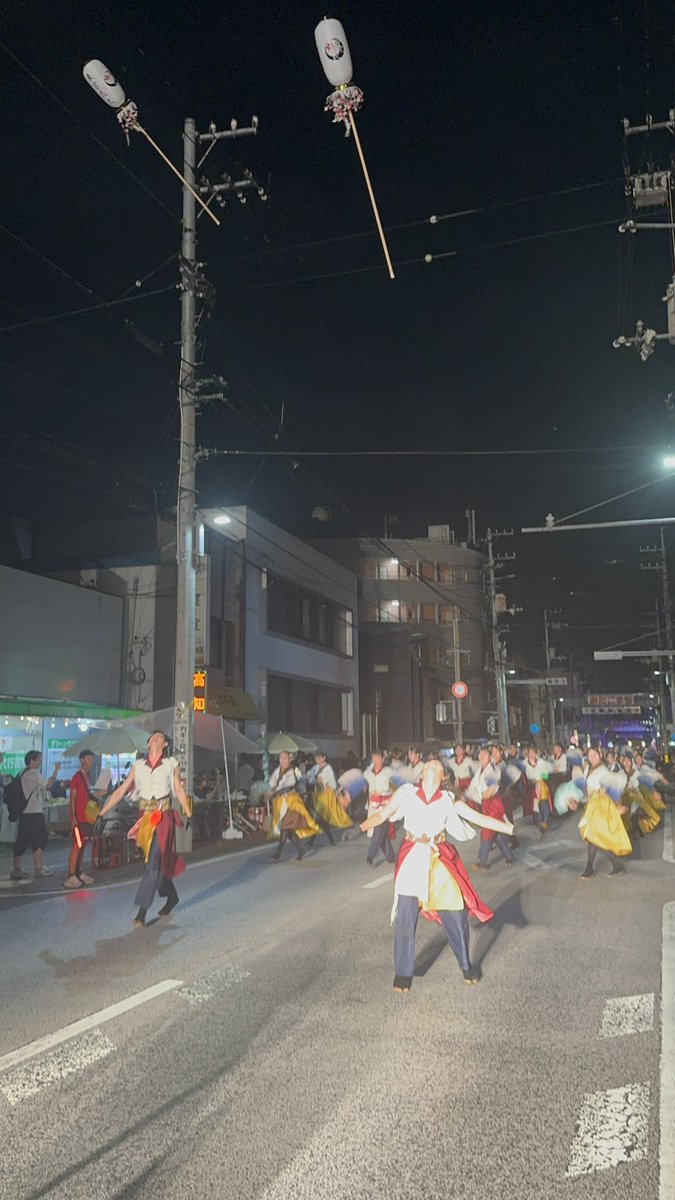 Hanaka8756's tweet photo. 今年の高知は東京花火のスタッフとして参加しました🐟
2日間、近くで見させてもらってみんなの成長ぶりに感動しました🥹✨
現役のみんなの姿は眩しくて、儚くて、輝いててとっても素敵だった！！本当にお疲れ様、素晴らしい景色をありがとう！！🎆🎡  #東京花火  #早稲田大学よさこいチーム東京花火 https://t.co/2OPFRjmOE8