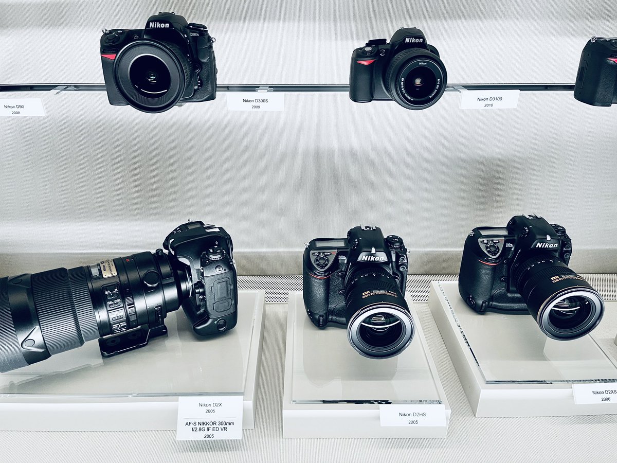 STTraveler's tweet photo. Nikon cameras used in the past 🙋🏻♀️
#D100
#D1X
#D2X
#D70
#D300s
Couldn’t find #D610 📷
#ニコン
#ニコンミュージアム
#NikonMuseum https://t.co/itxDLZvqiT