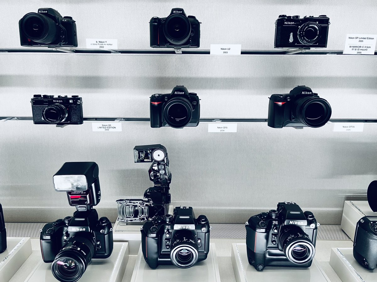 STTraveler's tweet photo. Nikon cameras used in the past 🙋🏻♀️
#D100
#D1X
#D2X
#D70
#D300s
Couldn’t find #D610 📷
#ニコン
#ニコンミュージアム
#NikonMuseum https://t.co/itxDLZvqiT