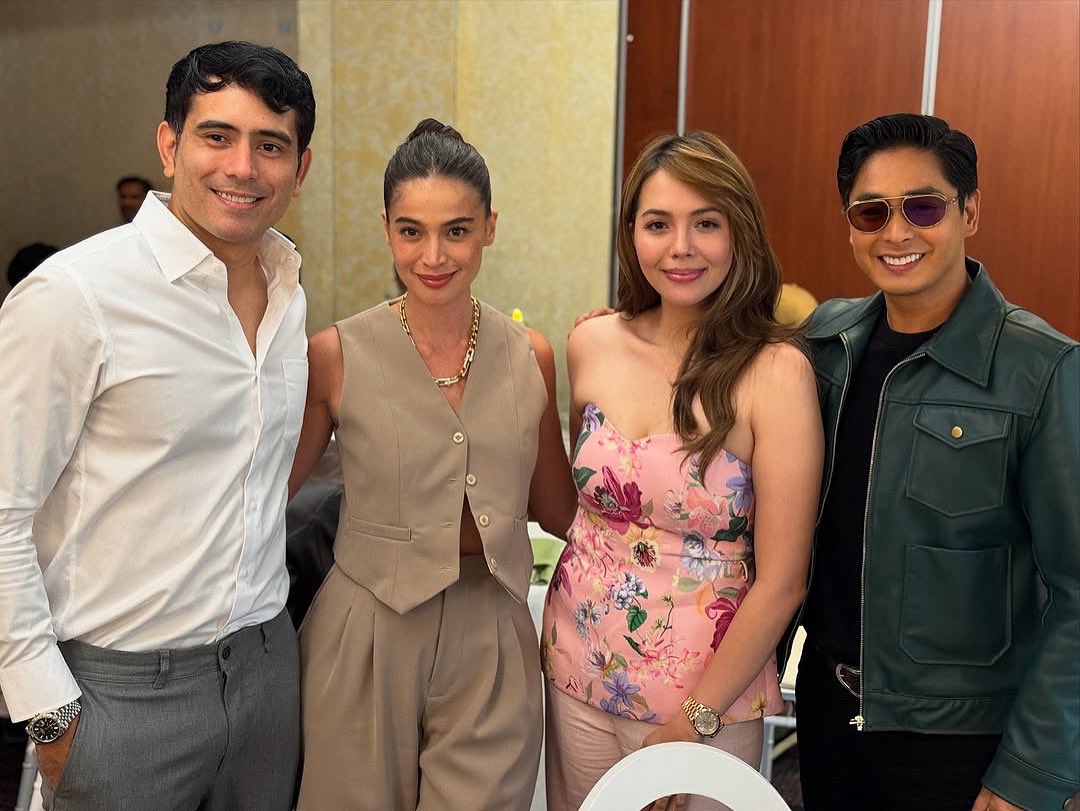 _cocojul_'s tweet photo. The Faces of Primetime. ⭐️

In photo: CocoJul with Anne Curtis and Gerald Anderson at the ABS-CBN Trade Event tonight.

#KapamilyaForever https://t.co/Xh2T9OrwyK