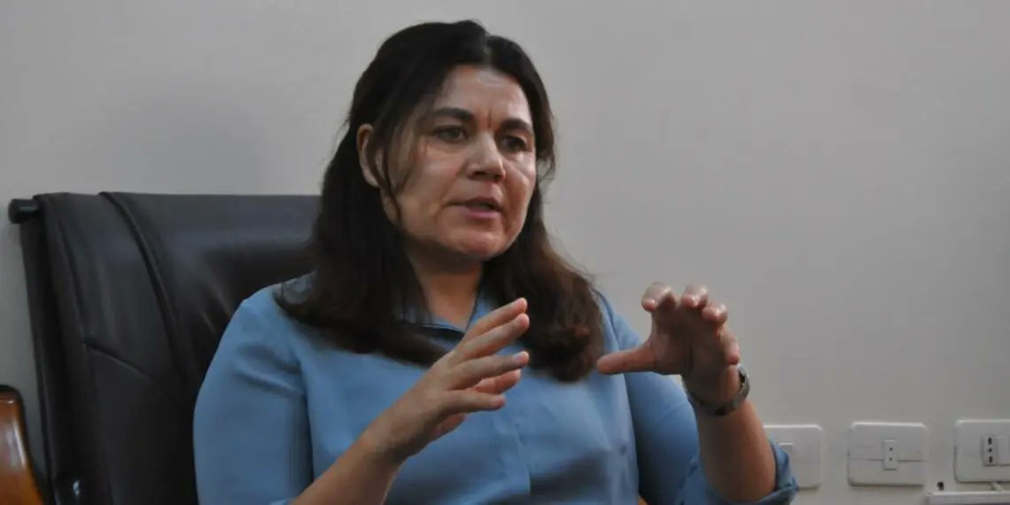 📍PYD Başkanlık Kurulu üyesi Foza Yusif: 

"Özerk Yönetim, Hama ve sahil şeridindeki halkımıza yangınları söndürmeleri için itfaiyeciler gönderecek. Bu yangınların nedeni ve tekrarı tespit edilmelidir. Ağaç yakmak bir suçtur ve bunu yapanlar hesap vermelidir"