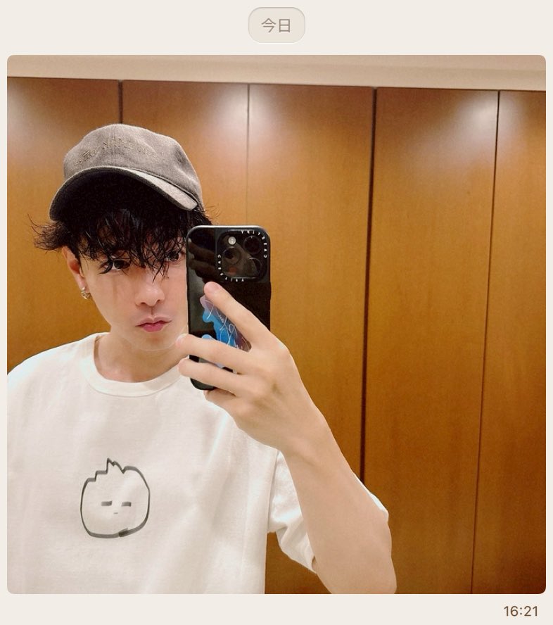 w66jQNXWqtuc87F's tweet image. 佐藤健公式LINEですー
とがるくんTシャツかわいい💕
#佐藤健公式LINE