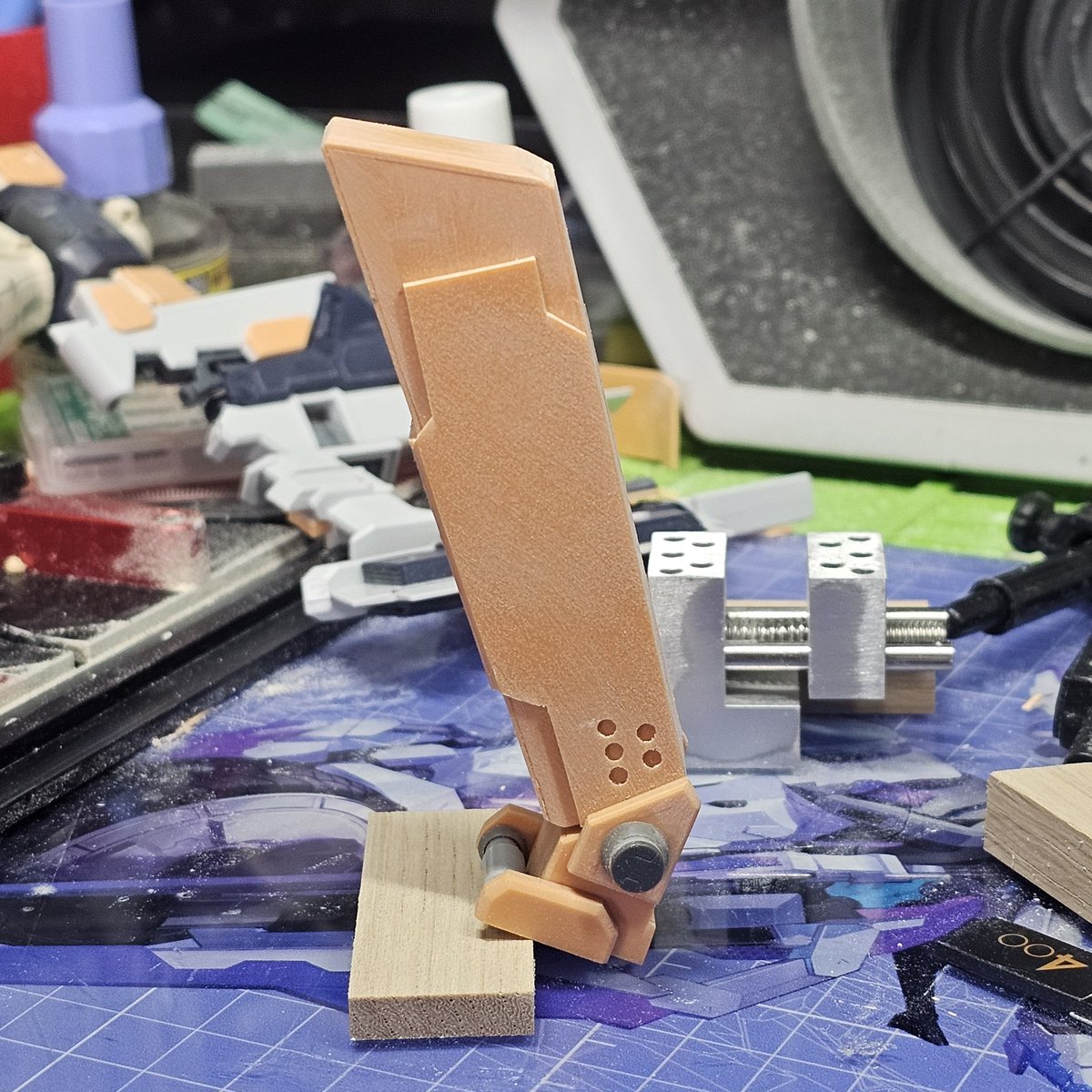 ao_un's tweet photo. Hg 1/144 MS-06F-2 Zaku II F2 part 2
#zaku #MS06F2 https://t.co/I7DceZjEp6