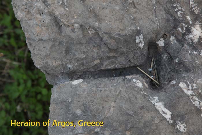 plastolithic's tweet photo. @marcbel19406167 @Anyextee T-clamps: Peru vs. Greece https://t.co/gAxmzfhHee