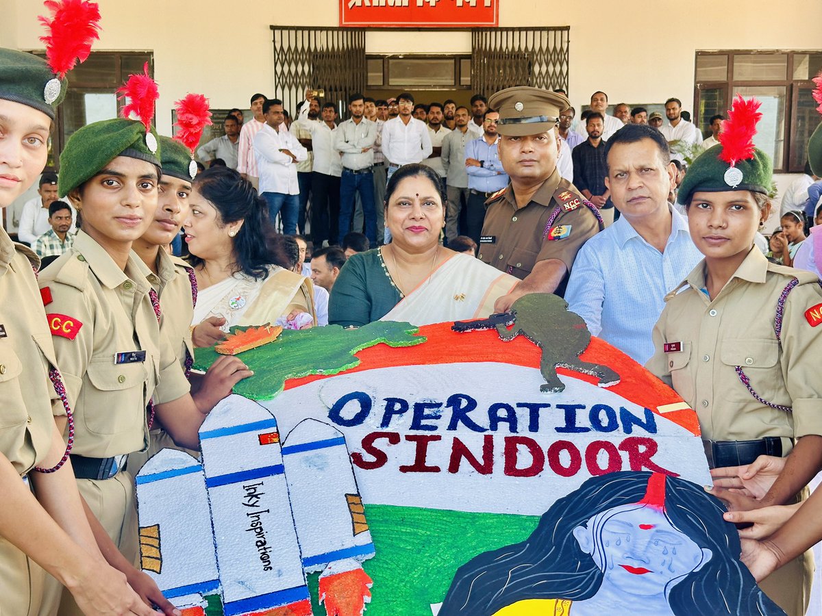 🇮🇳 Heartfelt congratulations and best wishes to all citizens on the auspicious occasion of the 79th Independence Day...
Prof.Kavita Shah, Vice Chancellor
Siddharth University 
#IndependenceDay2025 #Suksn