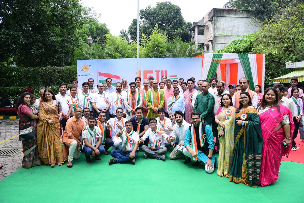 IGLConnect's tweet photo. IGL celebrated the 79th Independence Day at IGL Bhawan with immense pride and patriotic fervor, honoring the spirit of freedom that unites our nation. 

Mr. Kamal Kishore Chatiwal, Managing Director hoisted the tricolor, reaffirming our commitment to India’s progress and prosperity in his address. 
Mr. Mohit Bhatia, Director (Commercial), reflected on the significance of this historic day, inspiring all to uphold the ideals of unity, integrity, and dedicated service to the nation. #IGL #IndependenceDay #IndependenceDay2025