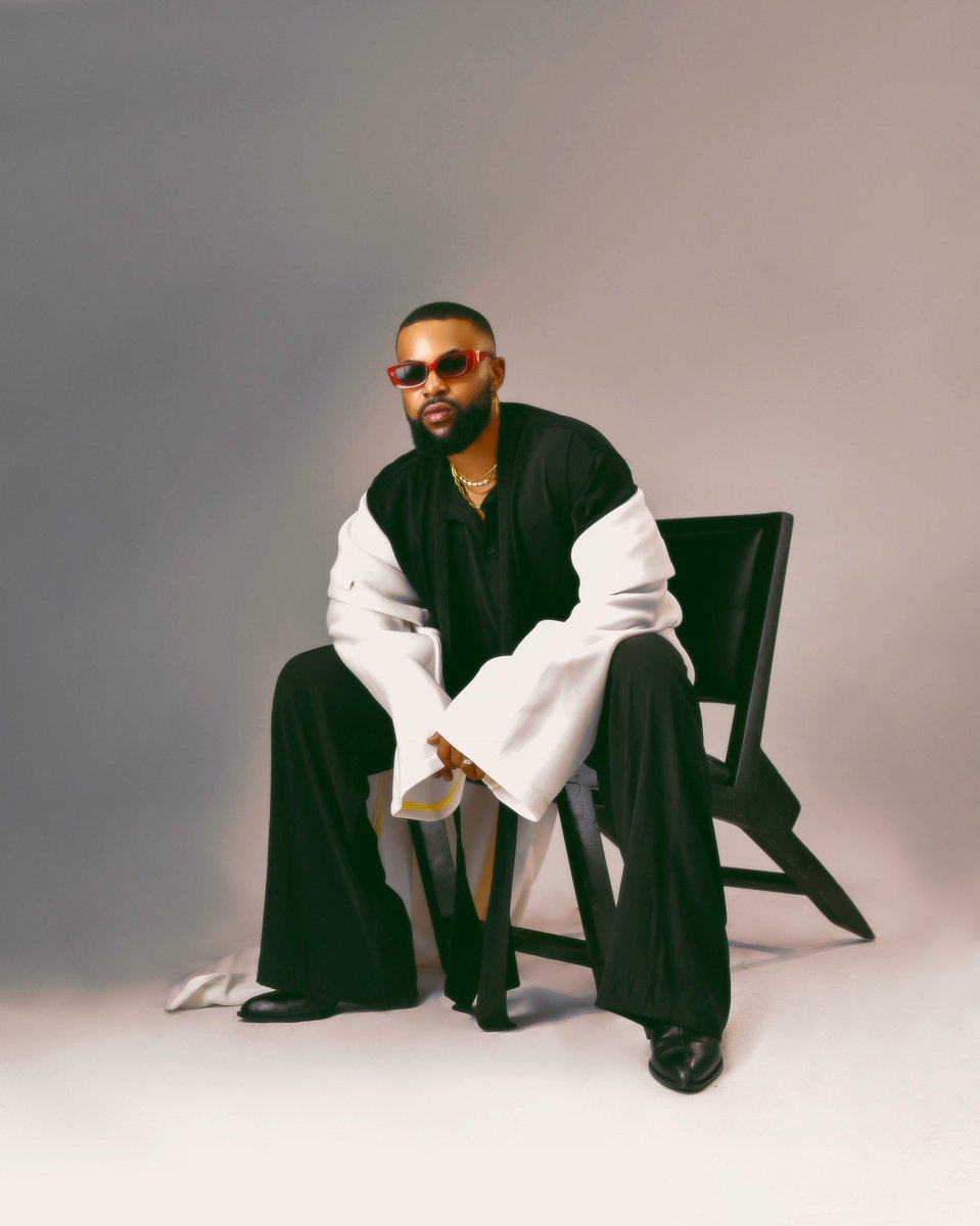 DavidGarland_'s tweet photo. Happy birthday to me 💃🏻

Shortcut out now !!! Please stream 🥹🥹

https://t.co/1VO6CtgIXN https://t.co/AHeHTEfnCm