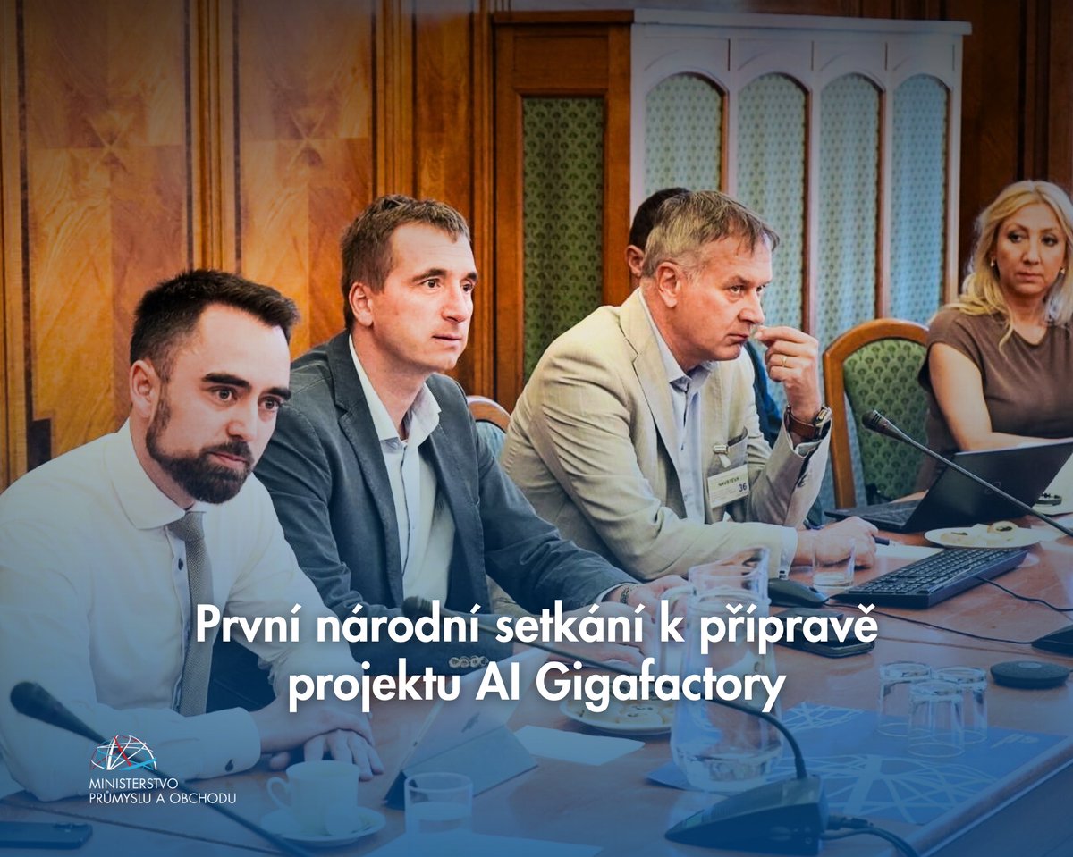 🇨🇿Uspořádali jsme první oficiální národní setkání k přípravě AI Gigafactory CZ – velkokapacitní infrastruktury s více než 100 000 specializovanými AI čipy, která umožní trénovat a nasazovat nejrozsáhlejší modely umělé inteligence.

🤖Chceme, aby Česko bylo aktivním tvůrcem AI