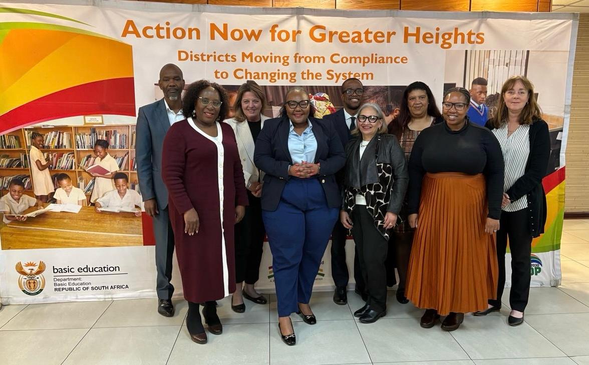 On 11 August, <a href="/DBE_SA/">Dep. Basic Education</a>  Minister <a href="/Siviwe_G/">Siviwe Gwarube</a>  met with the FLOAT collaboration - a bold partnership of donors and government aiming to ensure that all South African children are literate and numerate by age 10. #PartnersInEducation #EarlyGradeMatters  #EducationForAll #FLOAT