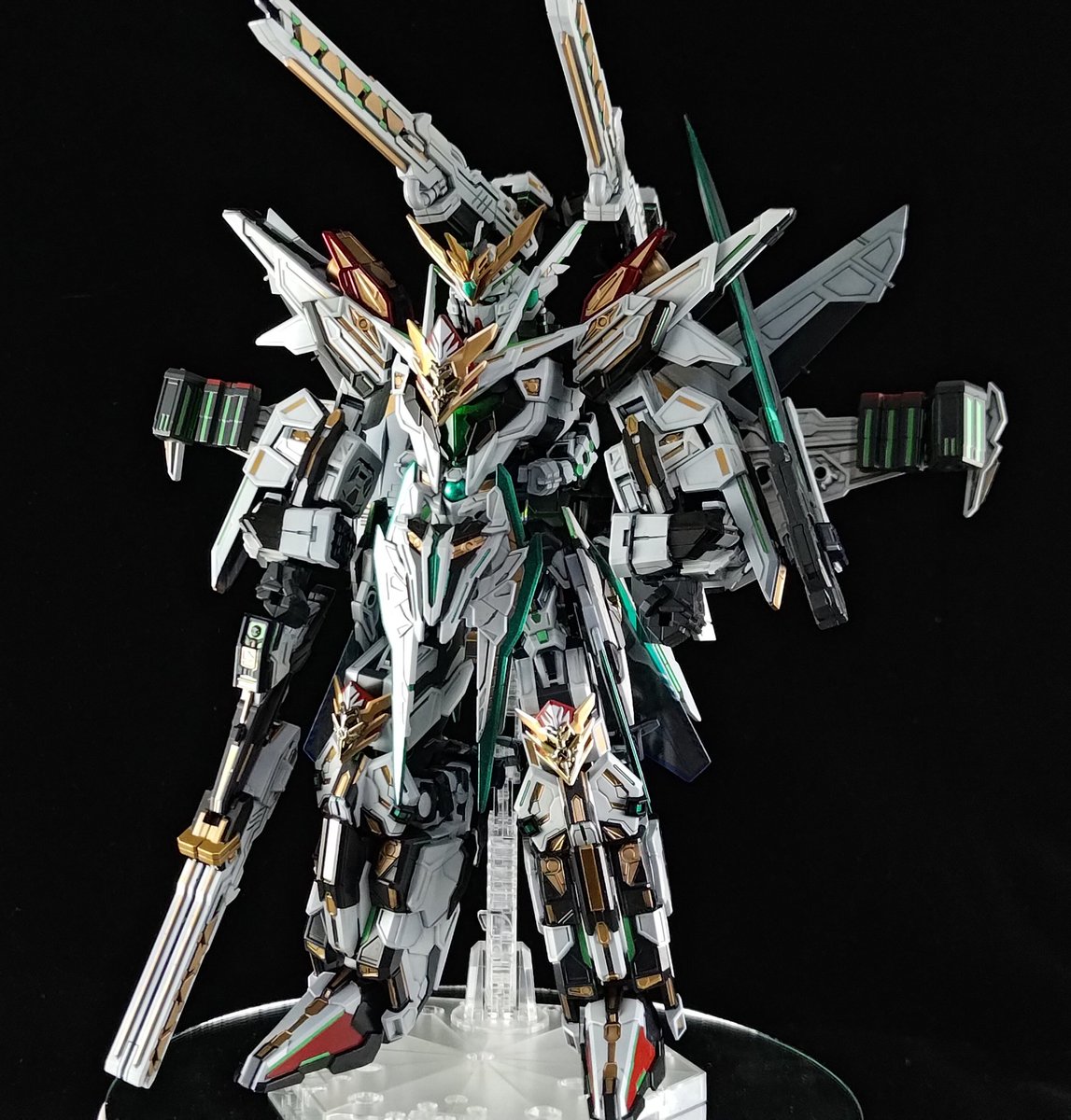 nsxtyper861's tweet photo. 將軍要塞Shiro
此為模友的作品,不一樣的將軍要塞,不一樣的詮釋
#ジェネラルフォートレス
#SDガンダムワールドヒーローズ
#gudam
#群英集 https://t.co/7Mwe3fLjfH