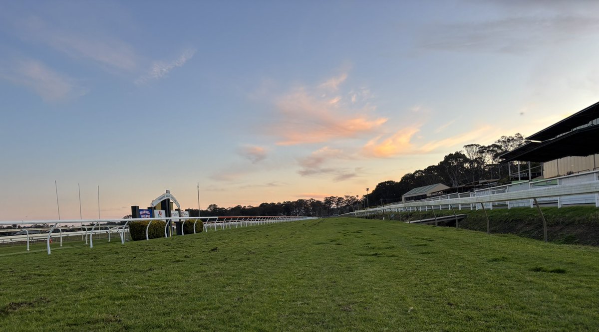 That’s an end to our Hopkins Livermore Cup day!
Riding doubles to Mollie Fitzgerald &amp; Matt McGuren, whilst a training double to Peter Cheers. 
Special mentions to Run Rory Run winning back to back Hopkins Livermore Cup’s &amp; Darren Treacy on his 1st winner from his new Taree base.