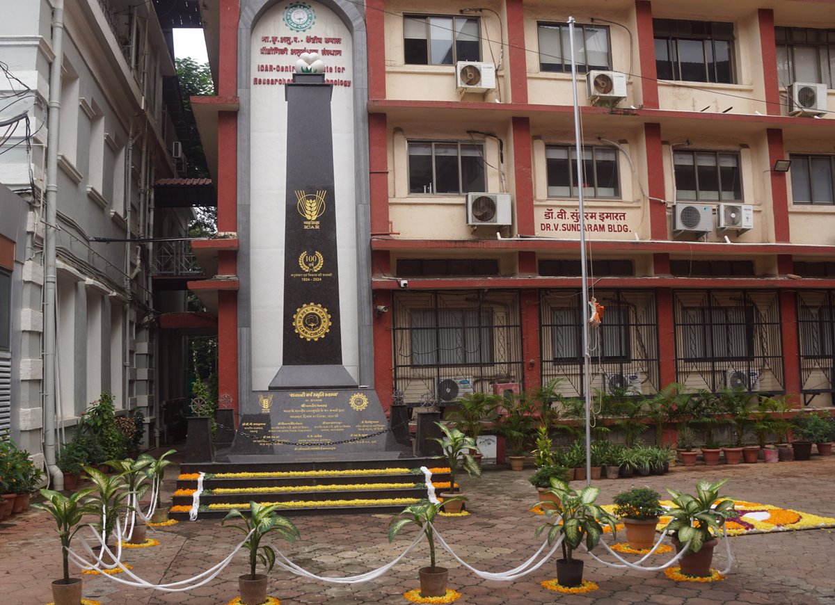 ICAR-CIRCOT proudly celebrated the 79th Independence Day.
Let’s honor the spirit of freedom and unity.
Happy Independence Day to all!🇮🇳
#IndependenceDay2025 #ICAR #CIRCOT #ProudToBeIndian🧡