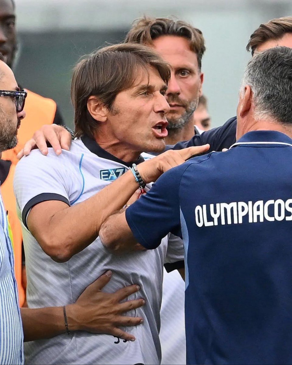 Con te vado in guerra,mio comandante🔹