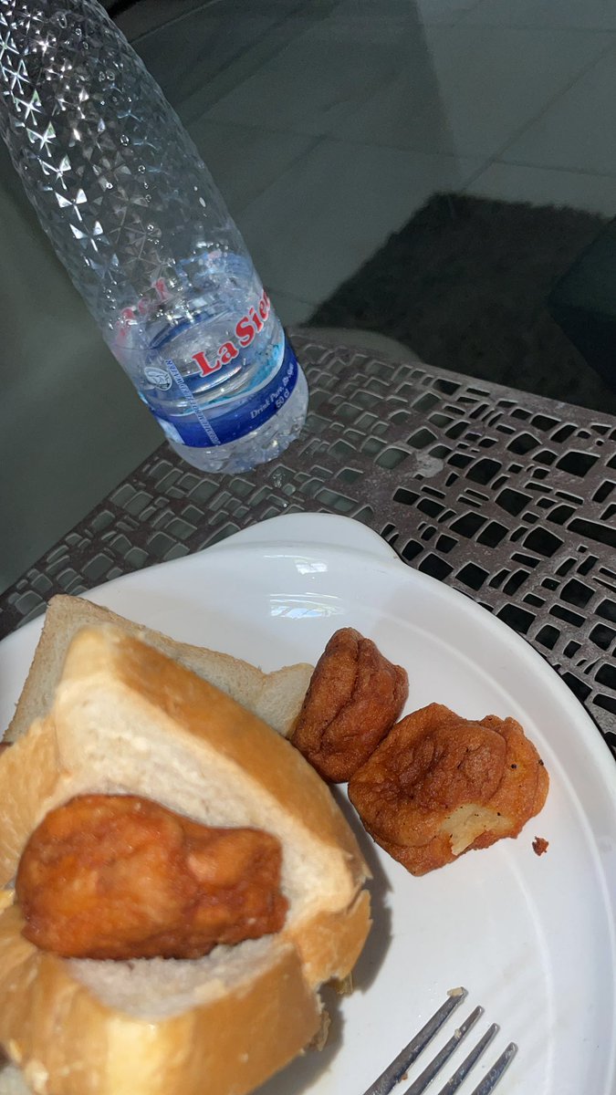 Fridays are for…. African burgers 🌞