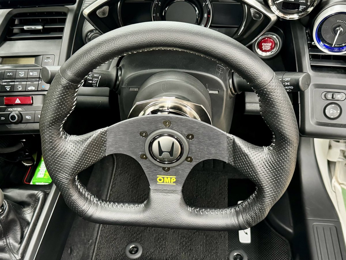 BackYard_SPL's tweet photo. 🚘S660🚘
各種取り付け作業🧑🏻🔧
1️⃣BRIDE
XERO VS スーパーアラミド製ブラックシェル
2️⃣Works Bell
RAPFIX2&フリッパー&ショートボス
3️⃣OMP
SuperQuadroステアリング
4️⃣純正ホーンボタン
5️⃣その他
#バックヤードスペシャル #BYS #S660 #エスロク #HONDA #ホンダ #BRIDE
#OMP #WorksBell #RAPFIX2 https://t.co/m1naKNjn68