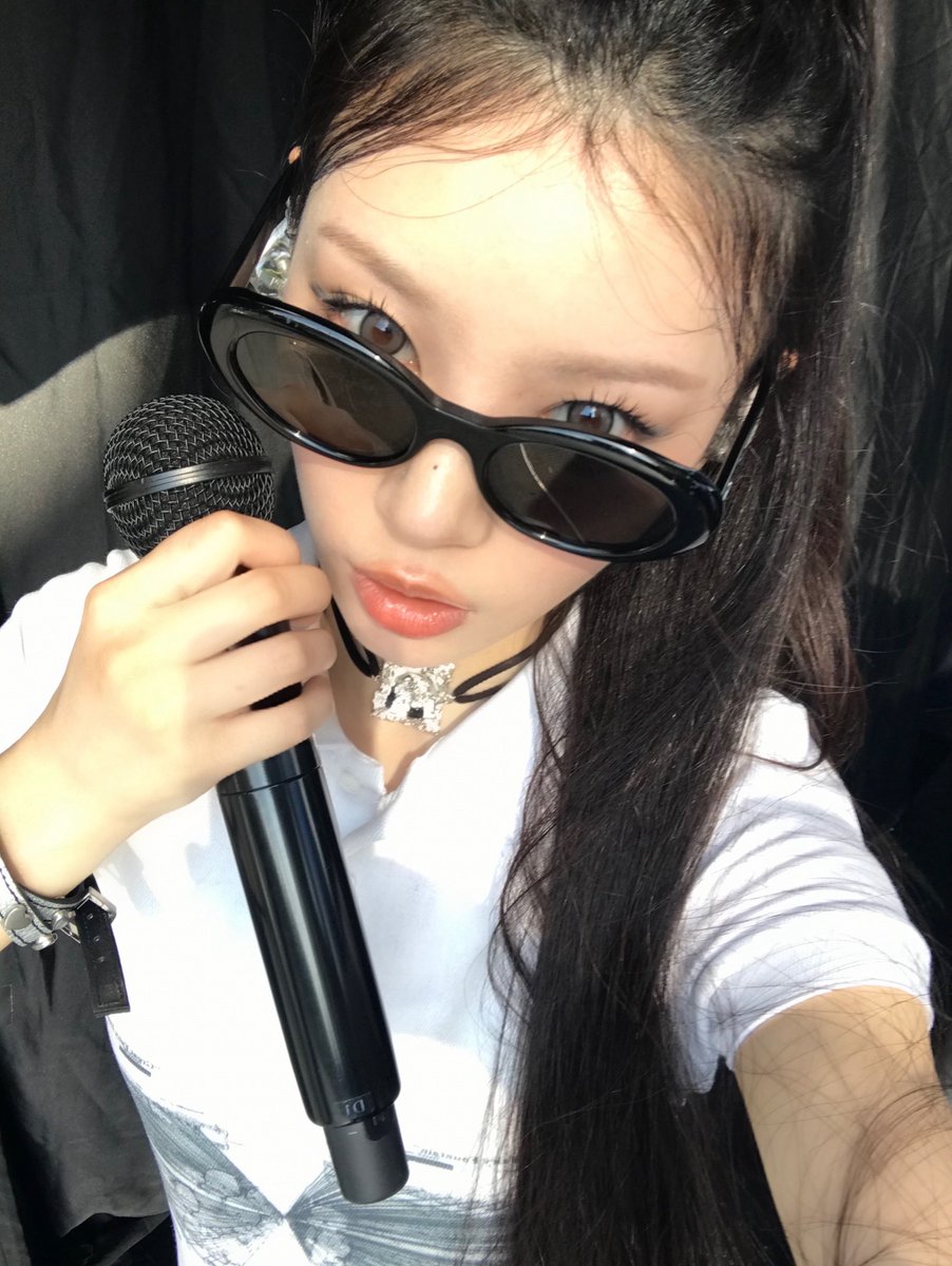 m0kas2's tweet photo. 250815 위버스 포스트 #모카

원유니버스페스티벌🩵 https://t.co/tlnksFJuh1