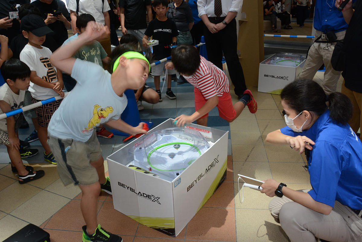 hobbywatch_jp's tweet photo. 「ベイブレード X トイザらスカップ G3」で「ペガサスブラスト」が大活躍！　オリナス錦糸町店の優勝者は米国のJET選手　 https://t.co/xTPQudWwVq #BEYBLADEX https://t.co/BSgii0Mqp1