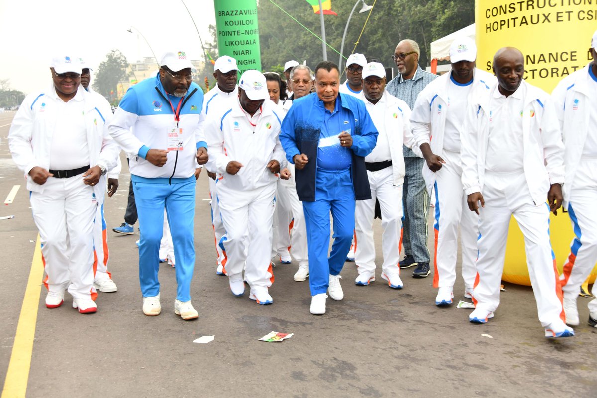 ECongobrazz's tweet photo. 14 de agosto participamos junto a Cuerpo Diplomático en 20 Semi-Maraton Internacional de Brazzaville con la presencia del Presidente de la República del Congo, Su Excelencia Denis Sassou-N’Guesso.
#congoindependence
#Cuba
# https://t.co/qchBMFj1vs