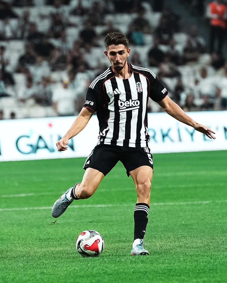 Demir Ege Tıknaz tweet media