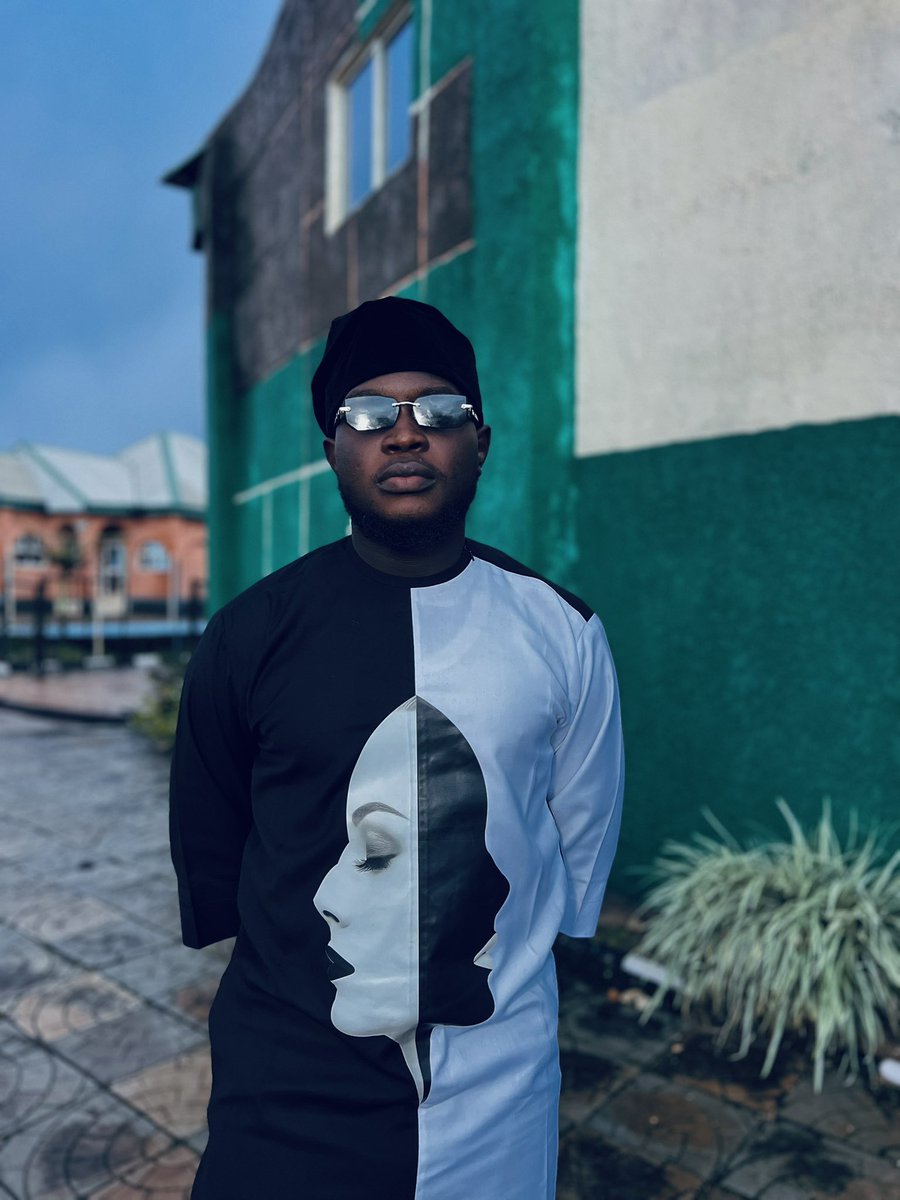 TherealDrisu's tweet image. #JosKingsVibes