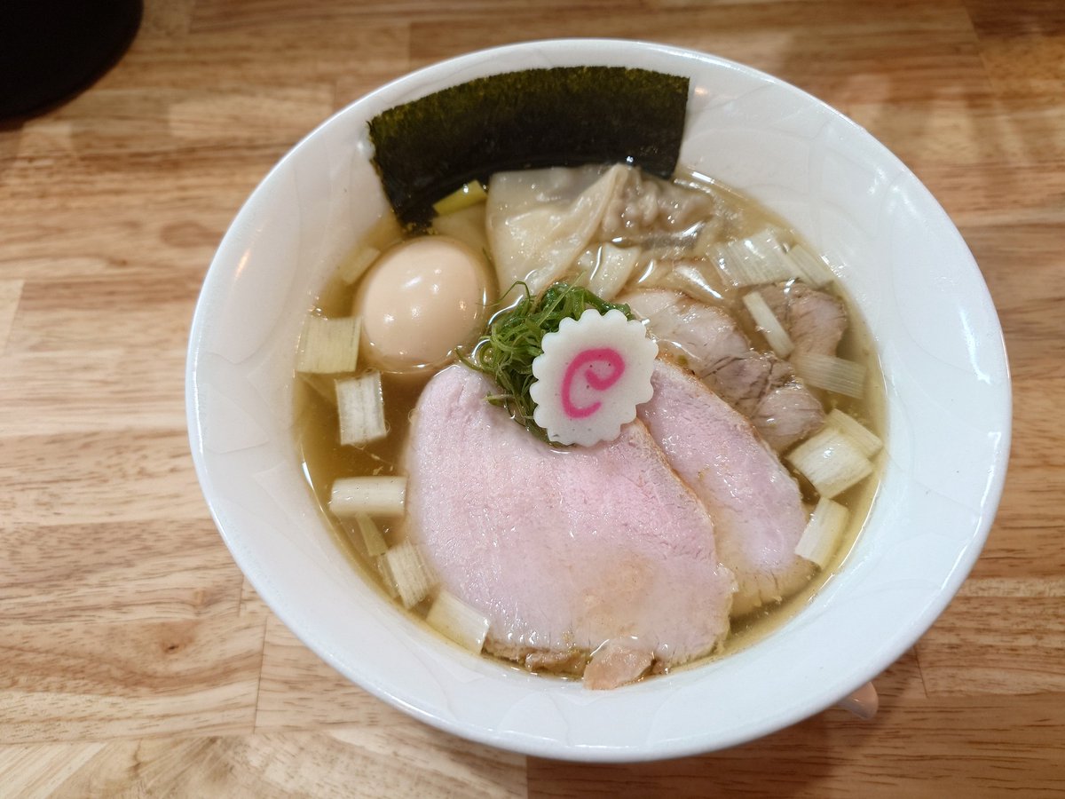 Aohide129's tweet photo. 石巻市蛇田
麺処　ふか瀬
特製山椒￥1,200
いろんなメニューがあるけど、自分ではイチオシのメニュー https://t.co/UcJqqUQdfP