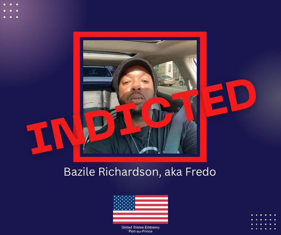 TheNancyRoc's tweet photo. Bazile Richardson, alias Fredo, citoyen américain a été inculpé aux 🇺🇸 pour avoir transféré de l’argent au chef de gang Jimmy Cherizier dit « Barbecue», indique l’ambassade américaine @USEmbassyHaiti ce 14 août.
Les fonds, envoyés depuis le Texas, ont violé les sanctions 🇺🇸. https://t.co/r0F0oi26zd