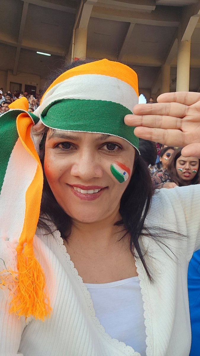_deepabhatia's tweet photo. "Happy Independence Day, everyone! ๐ฎ๐ณโจ Hereโs to freedom, unity, and all the colors that make India beautiful. ๐๐ค๐งก #HappyIndependenceDay #JaiHind #ProudIndian #79thIndependenceDay #79thIndependenceDay2025 #IndependenceDay #IndependenceDay2025 #chipswithdips https://t.co/06PqLMlwfe