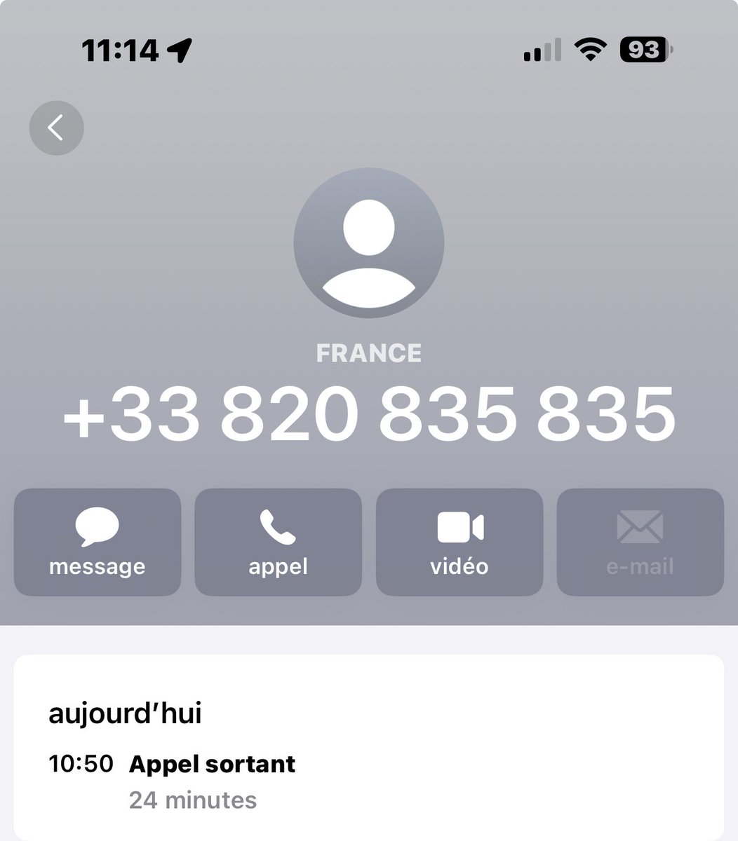 Lilou97two's tweet photo. @aircaraibes Au total 24 min pour juste ajouter un service avec des miles parce que impossible de le faire sur votre site. 
Par pitié, faites quelque chose @aircaraibes https://t.co/VfbiHJhoT6