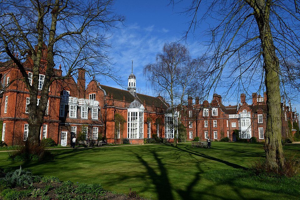 ⚠️LOCATION CHANGE⚠️

Due to ongoing building work at the Law Faculty, the Assistant Library Staff Forum will now be hosted at Newnham College in the Cynthia Beerbower Room.

We are thrilled to have found such a great location and we're grateful to Newnham for accommodating us!